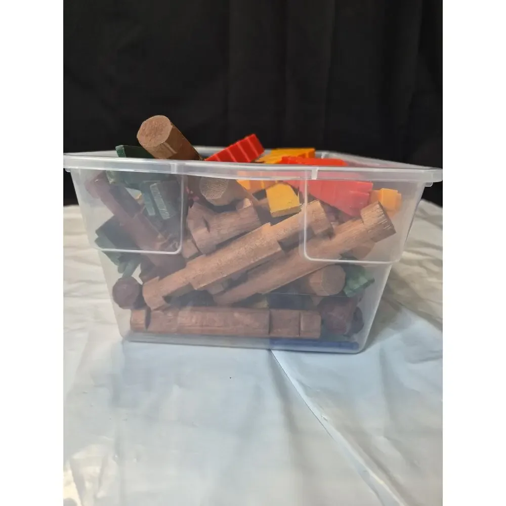 Lincoln Logs 3 LBS Lot of Vintage Pcs Set Retro Kids Building Toy Learning Toys